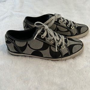 Coach tennis shoes size 7